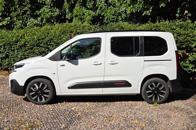 Citroen e-Berlingo profile static