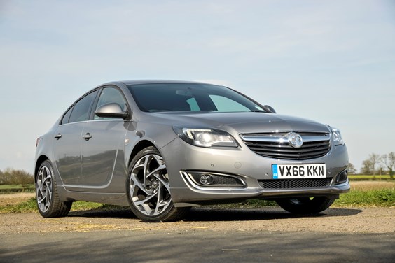 Vauxhall Insignia Hatchback (09-17) specifications data