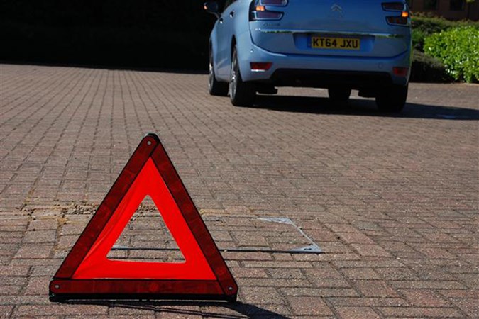 Warning triangle - kit for driving in France