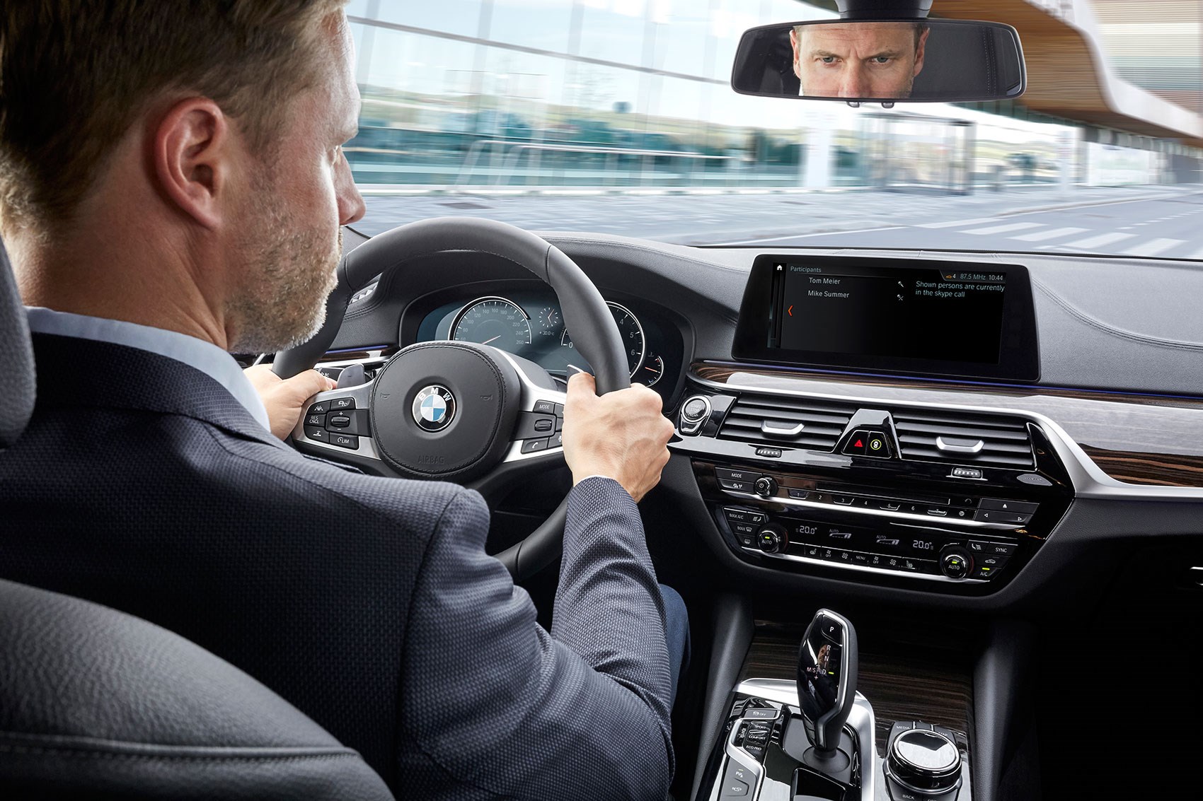 What is BMW Connected? iDrive, ConnectedDrive, Live Cockpit Plus explained