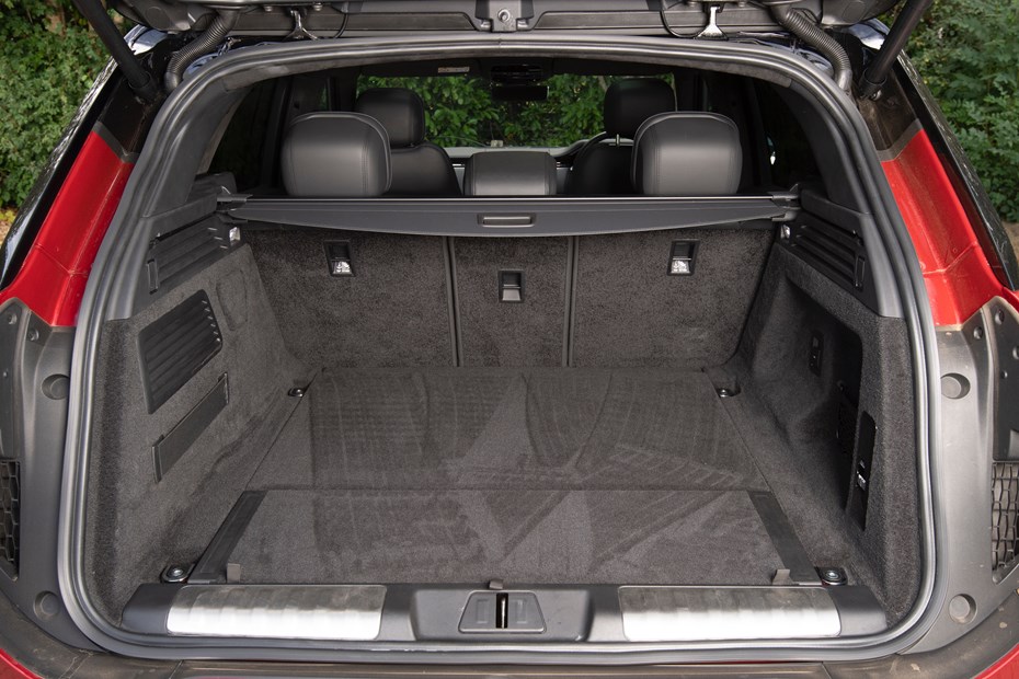 Range Rover Sport boot