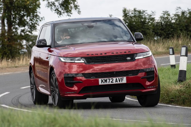 Range Rover Sport (2023) engines & performance