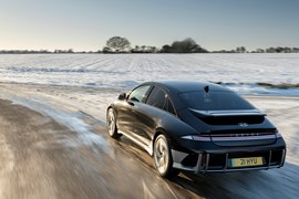 Beat the cold: top winter driving advice you need to know