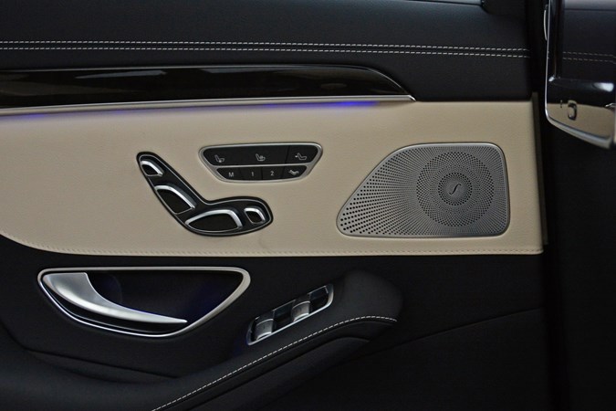 Mercedes-Benz S-Class Burmester high-end 3D