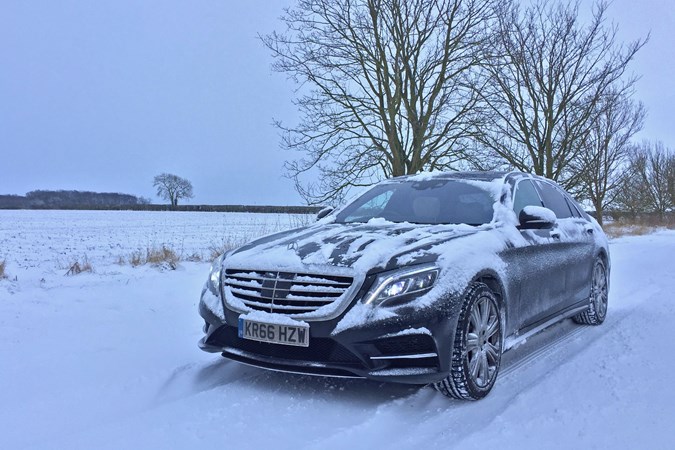 Mercedes-Benz S-Class front static snow