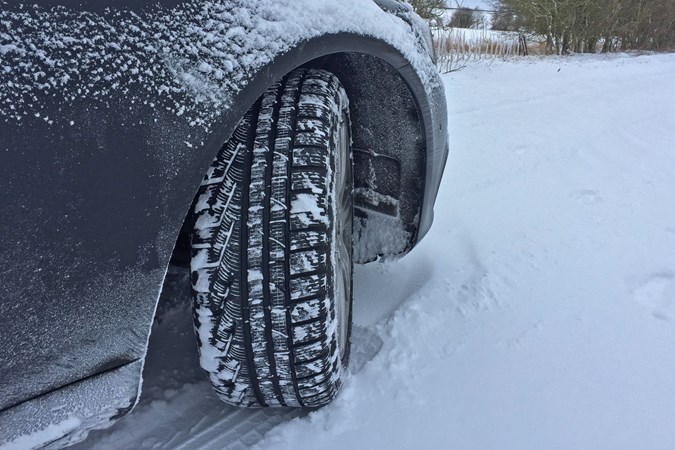 Mercedes-Benz S-Class Pirelli Sottozero winter tyre