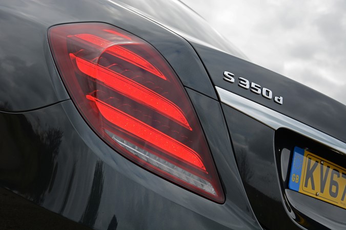 Mercedes-Benz S-Class facelift rear lights