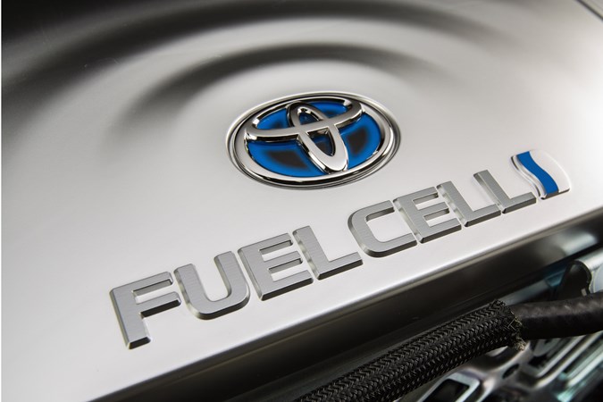 Hydrogen fuel cell in Toyota Mirai