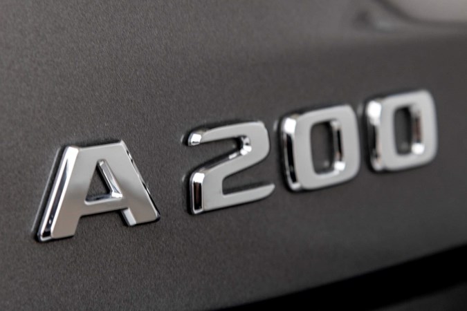 Mercedes-Benz A 200 badge