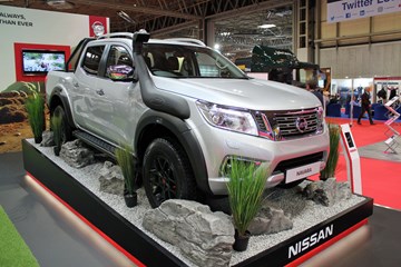 Full details of the Nissan Navara Off-Roader AT32 at the CV Show 2018