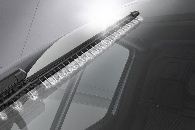 New 2018 Mercedes Sprinter Wet Wiper system