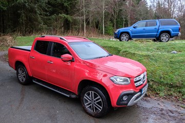 2018 Mercedes-Benz X-Class 250d Power vs. VW Amarok TDi Highline