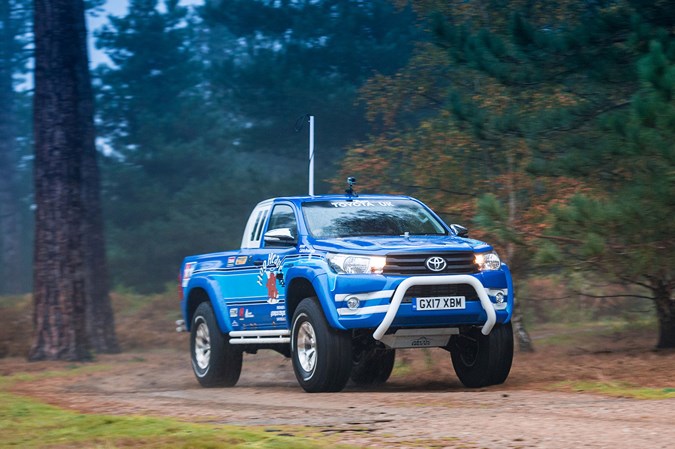 Toyota Hilux Bruiser - driving