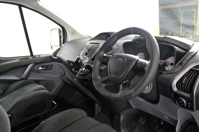 Ford Transit Custom MS-RT R-Spec - dashboard