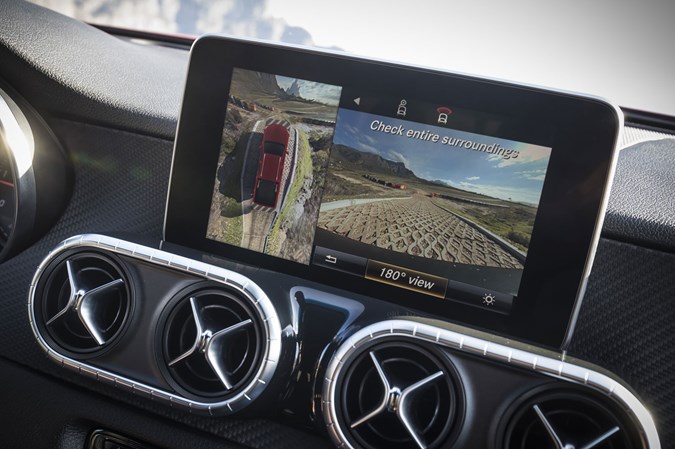 Mercedes-Benz X-Class passenger ride - surround view camera system off-road