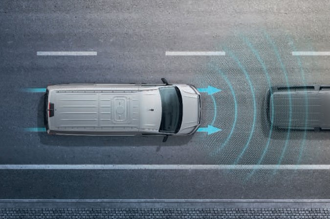 How VW's autonomous emergency braking (AEB) technology works, now standard on all VW vans