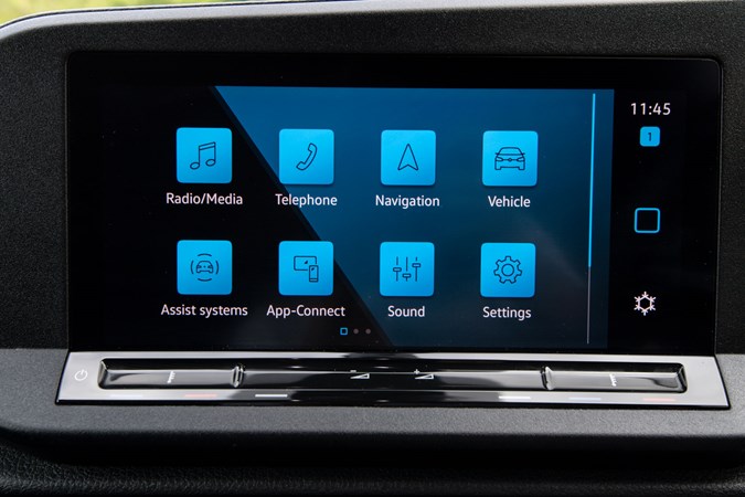 VW Caddy Cargo infotainment screen
