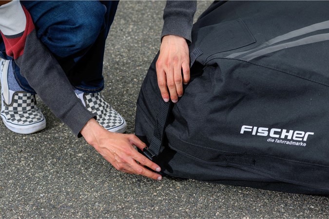 Fischer 12600 roof bag up close