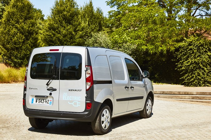 2017 Renault Kangoo ZE 33 - rear