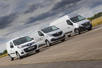 Renault wins 2016 LCV manufacturer of the year at GreenFleet awards