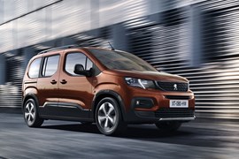 First pictures and details of 2018 Citroen Berlingo, Peugeot Partner and Vauxhall Combo on Parkers Vans