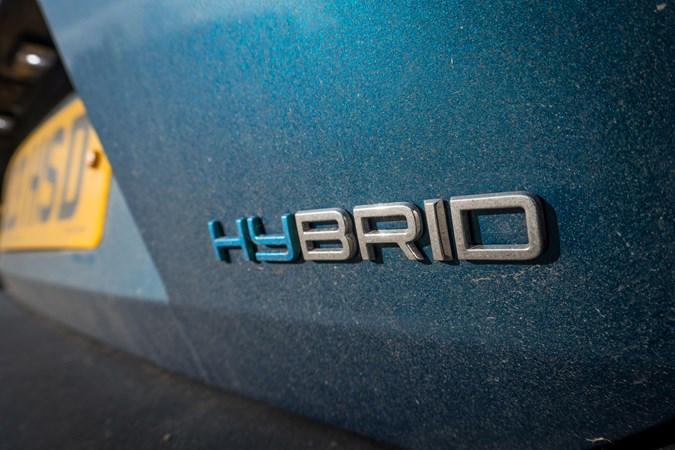 Peugeot 408 plug-in hybrid badge