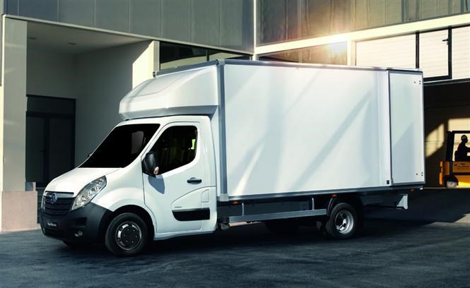 Vauxhall shows off its Movano ‘Approved’ conversions