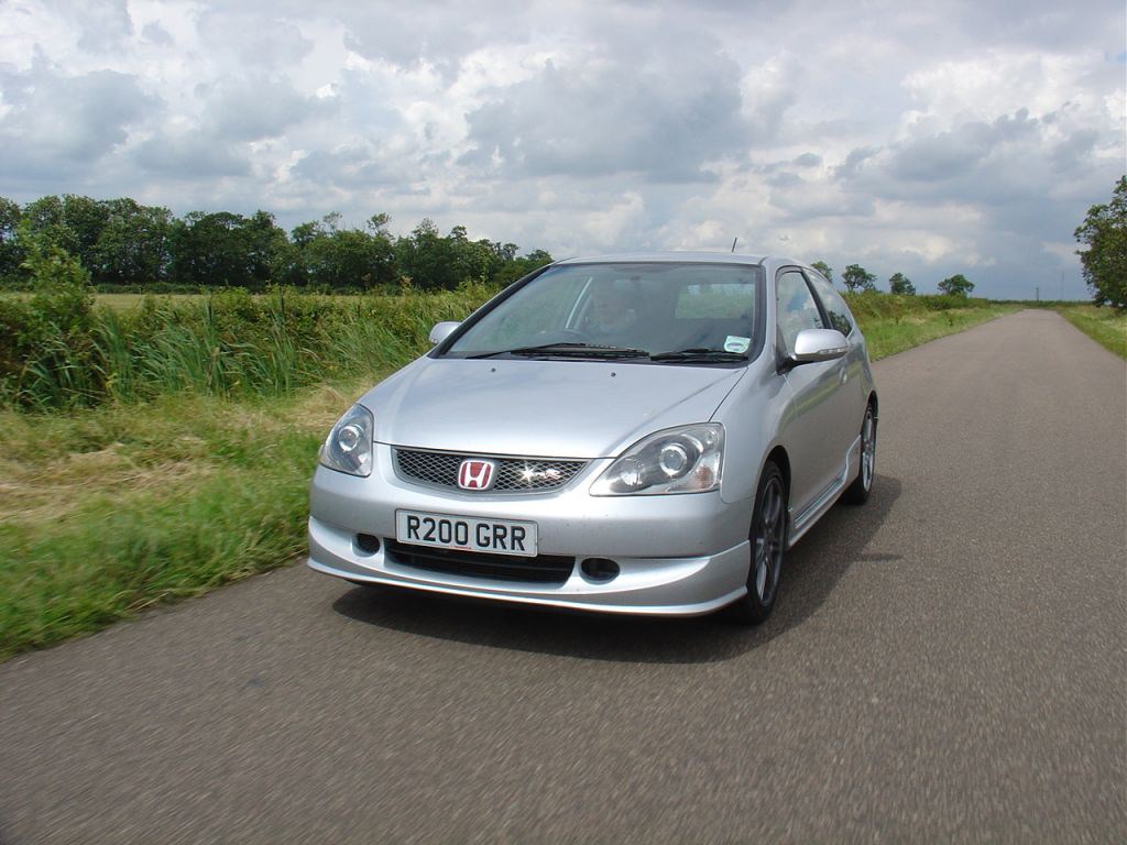 Used Honda Civic Type-R (2001 - 2005) Review