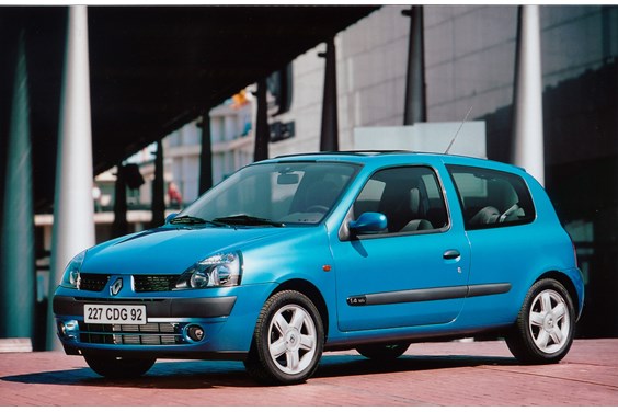 Renault Clio Hatchback (01-08) specifications data