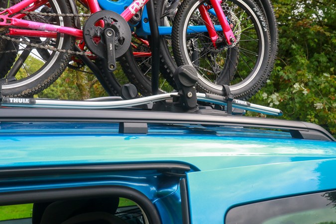 VW Caddy Life roof rack
