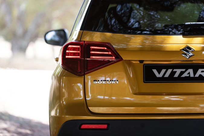 Suzuki Vitara 2019 facelift rear view
