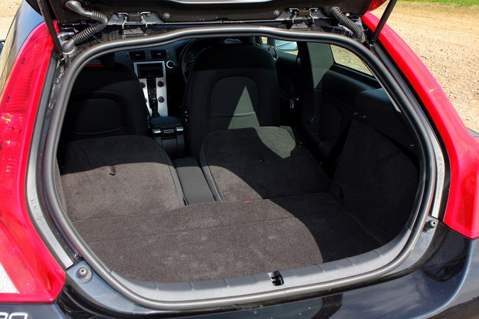 Volvo C30 bootspace - seats lowered