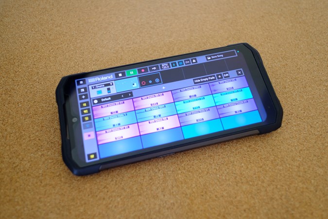 The Doogee S98 running an application