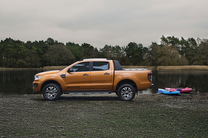 Ford Ranger 2019 - Wildtrak, Saber Orange, side view