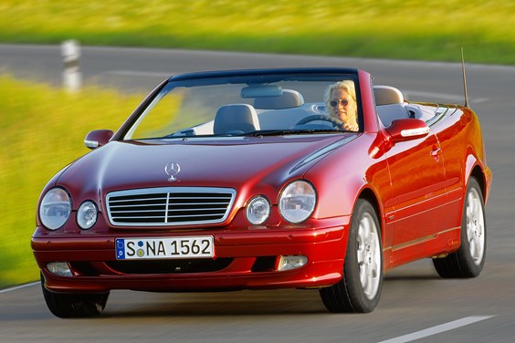 Mercedes-Benz CLK Cabriolet (98-03) specifications data