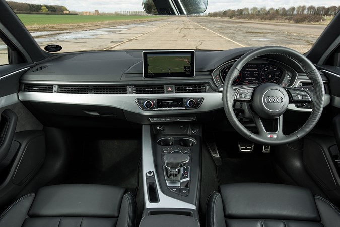 Audi A4 interior - the best saloon cars