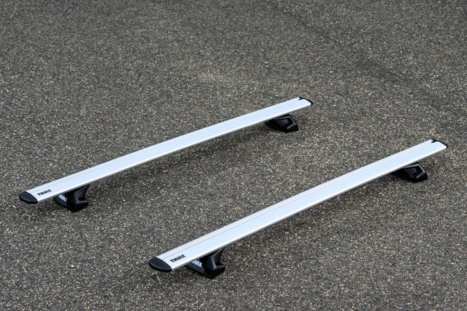 Thule Wingbar Evo roof bars on tarmac