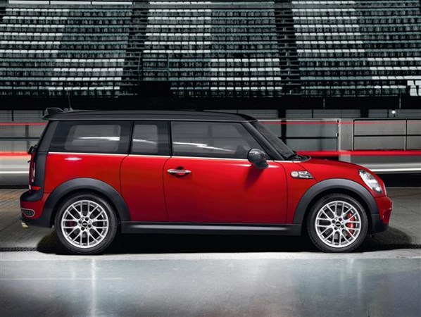 MINI Clubman JCW - fast estate cars