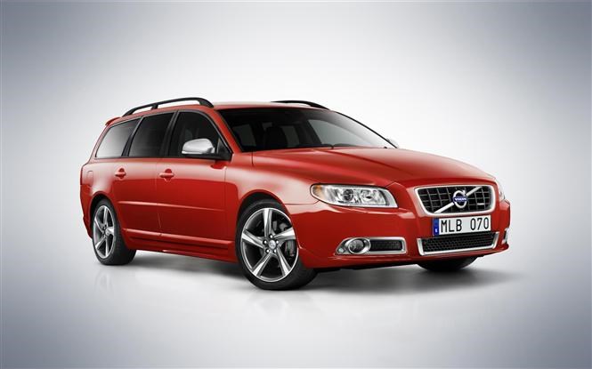 Volvo V70 T6 AWD R Design - fast estate cars