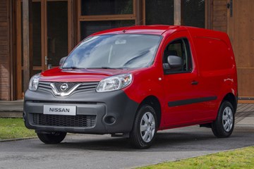 Nissan NV250 small van revealed