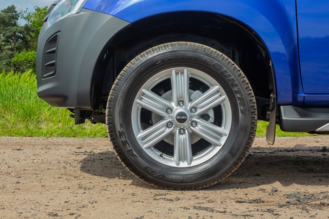 Isuzu D-Max Workman+ review - 18-inch alloy wheels