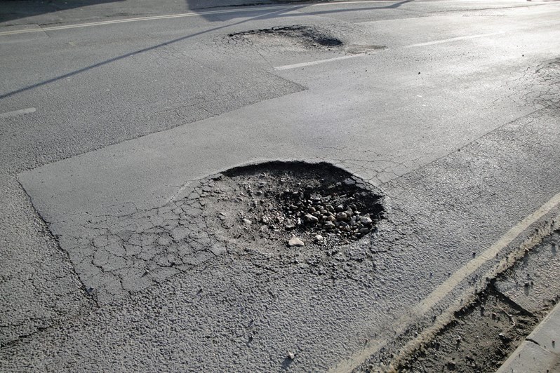 How to claim for pothole damage Parkers