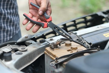 How to change a car battery