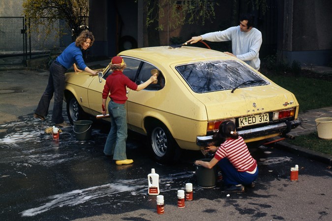 Family with a Ford Capri Mk2