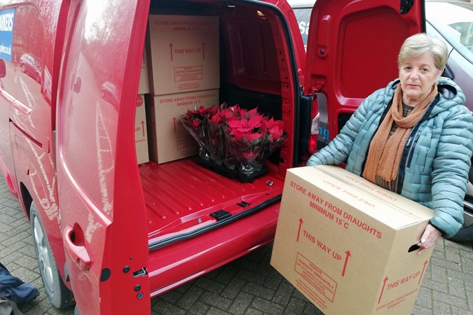 Vauxhall Combo Cargo long-term test review - Elaine loading flowers