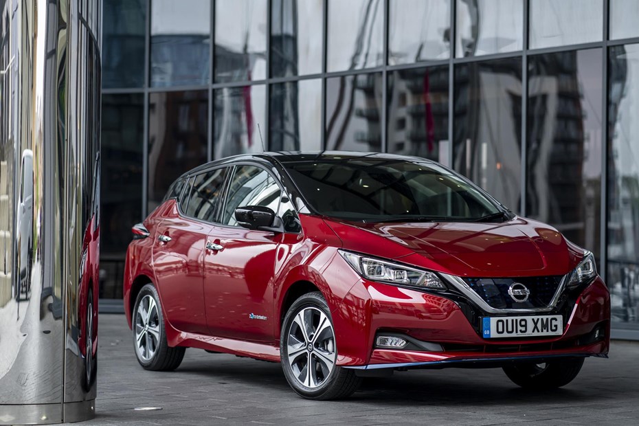 Nissan Leaf, now with £1,650 off