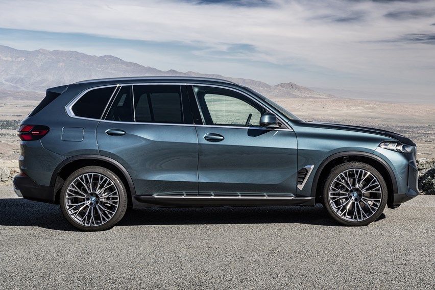 The best hybrid SUVs 2025 ??? electrified stars for family drivers