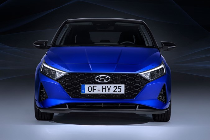 2020 Hyundai i20 front grille and LED lights