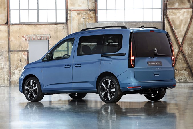 VW Caddy Life, 2020-2021, rear view, blue
