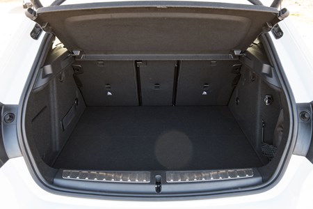 bmw 1 series boot space pram